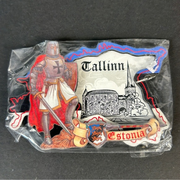 Colorful World Landmark Magnet Set - Picture 7 of 15